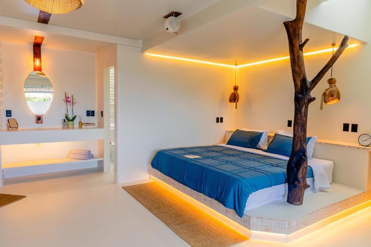 Outro Beach Hotel 컴부코 외부 사진